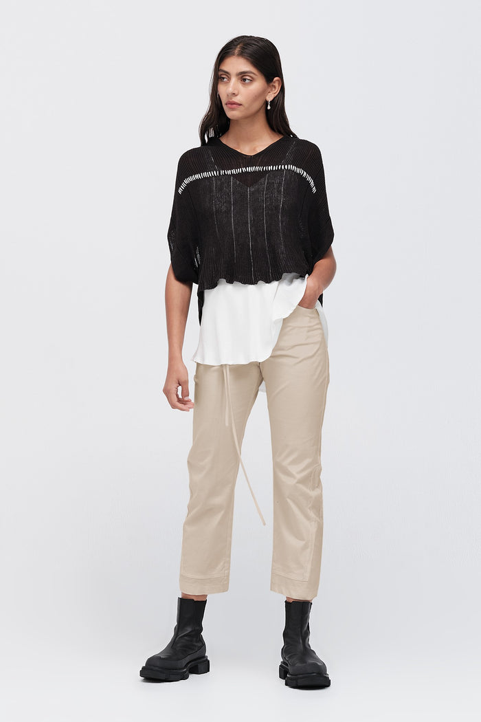 Taylor Uncover Jean Camel