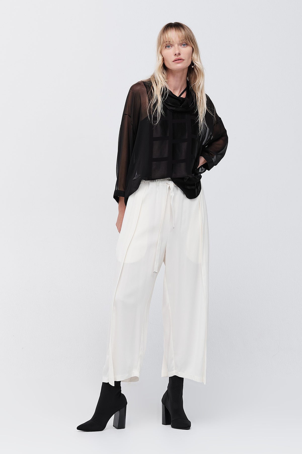 Taylor Essence Pant Ivory