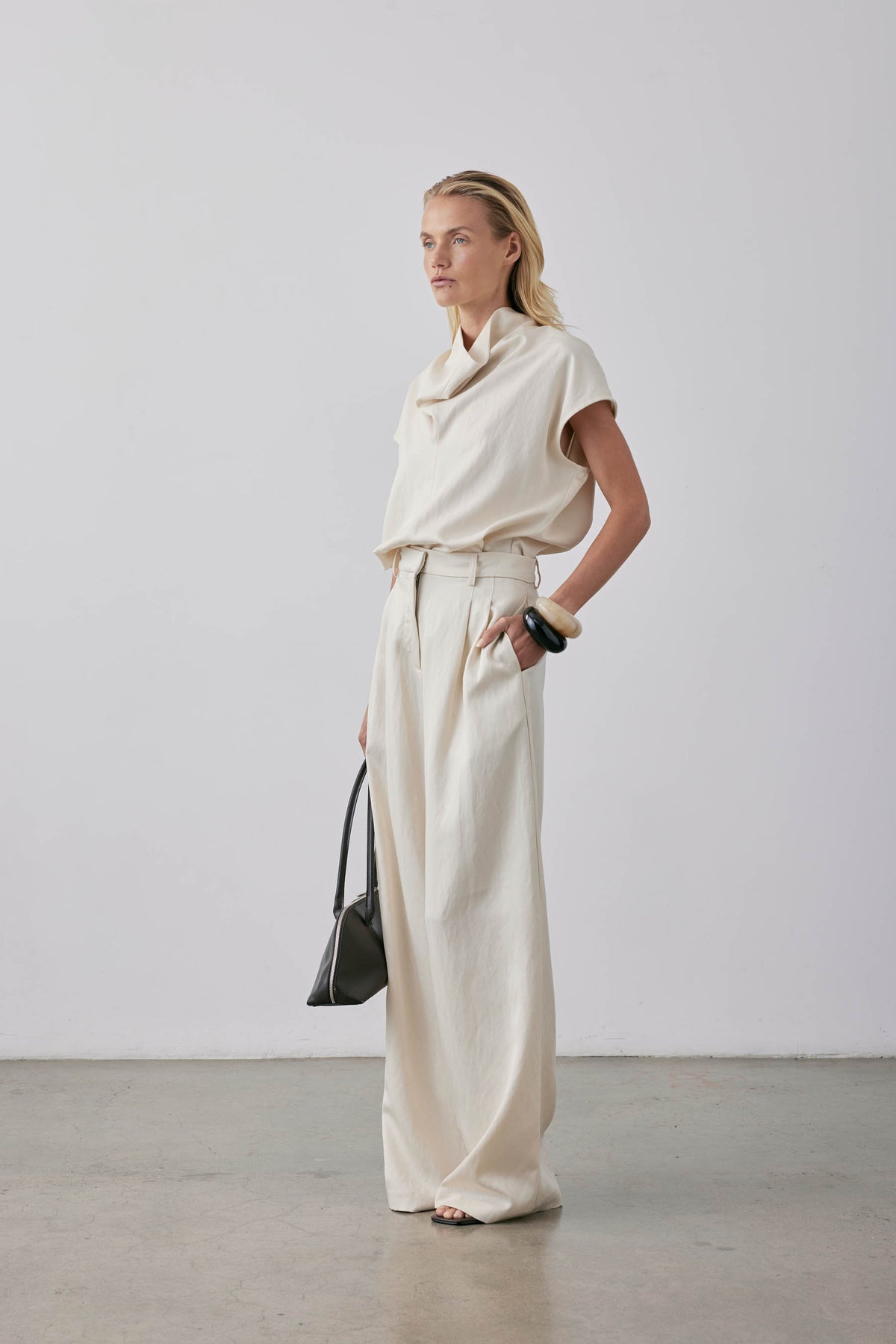 Gregory Broun Pant Parchment