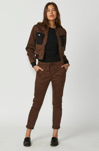 New London Hope Jean Chocolate