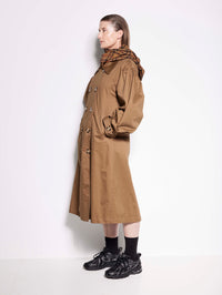 Salasai East Element Trench Tobacco