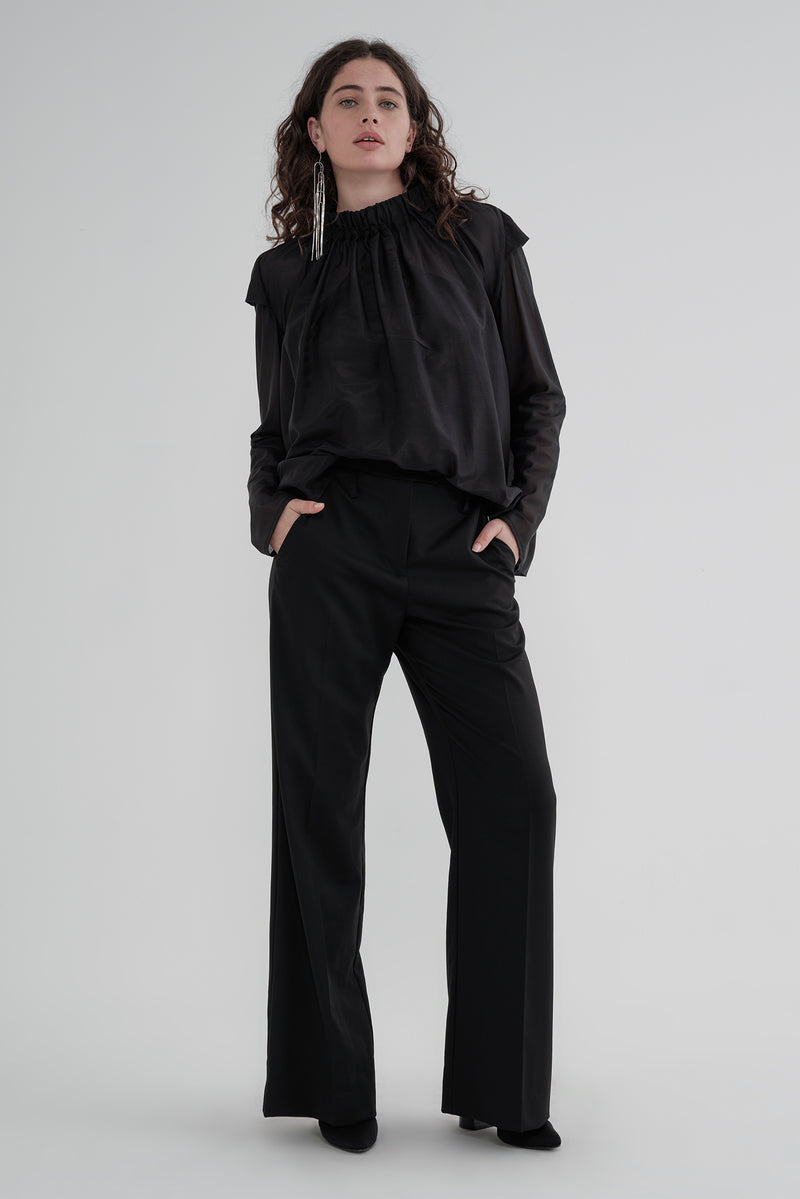 Taylor Sleeved Area Top