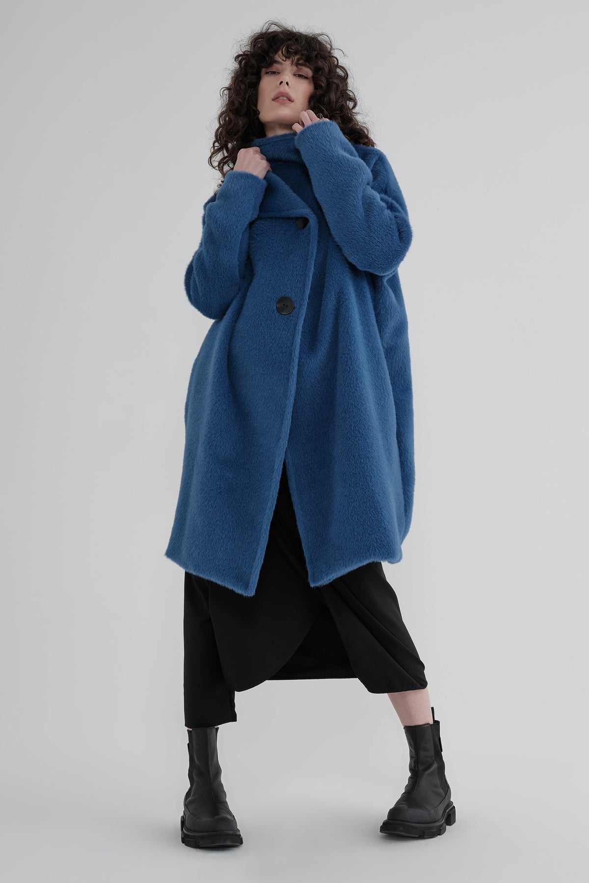 Taylor Magnitude Coat