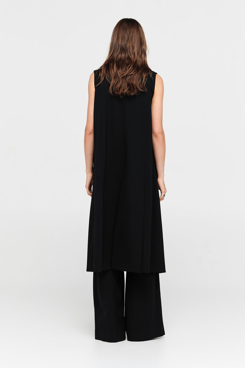 Taylor Column Vest