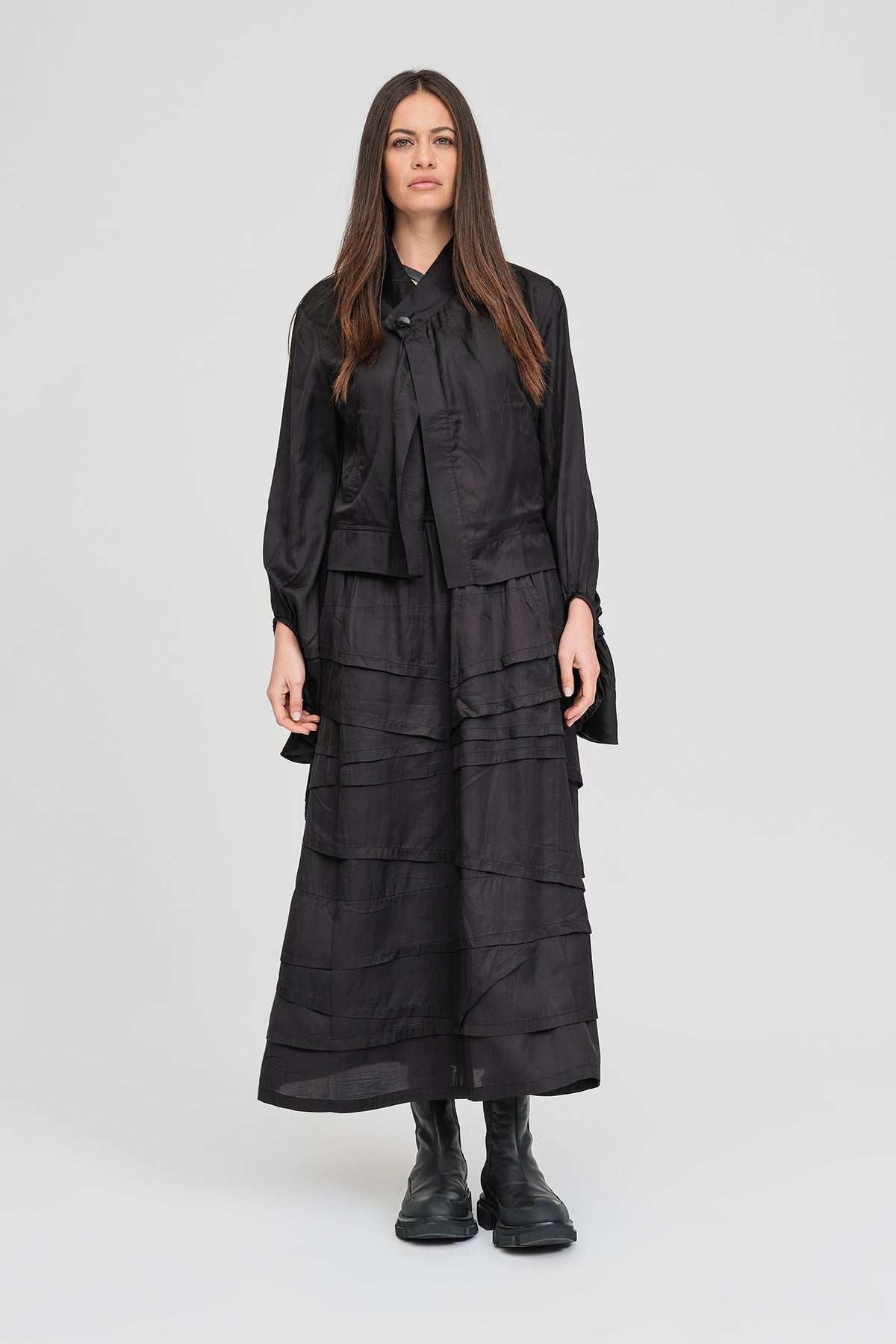 Taylor Stance Skirt
