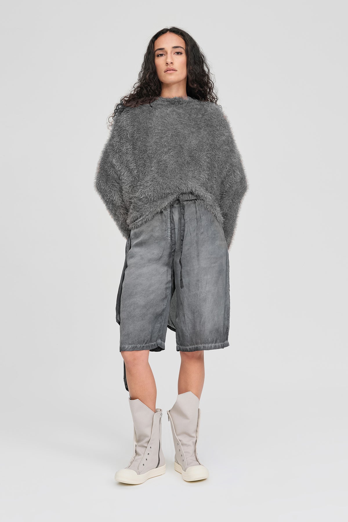 Taylor Sleeved Distort Shrug Vapour