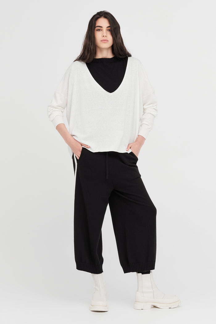 Taylor Cropt Contentment Pant Black/Ivory