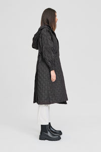 Taylor Textured Ascribe Raincoat Black