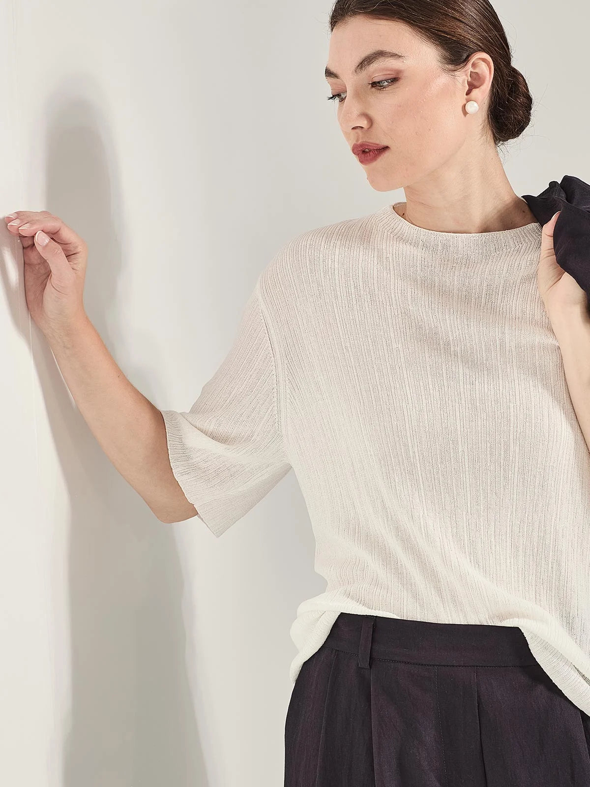Caroline Sills Crinkle Knit Tee