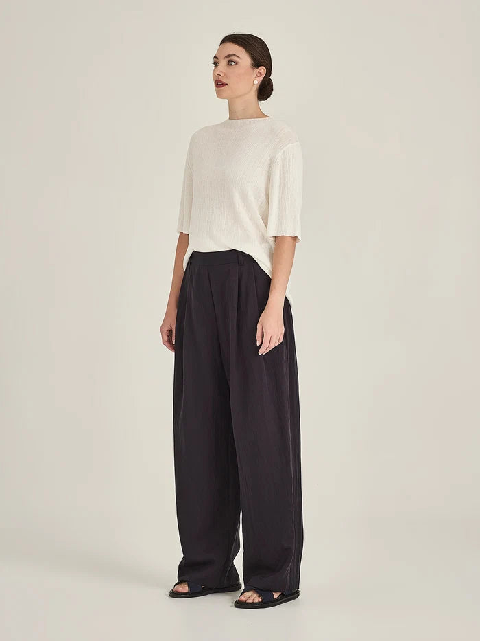 Caroline Sills Crinkle Knit Tee