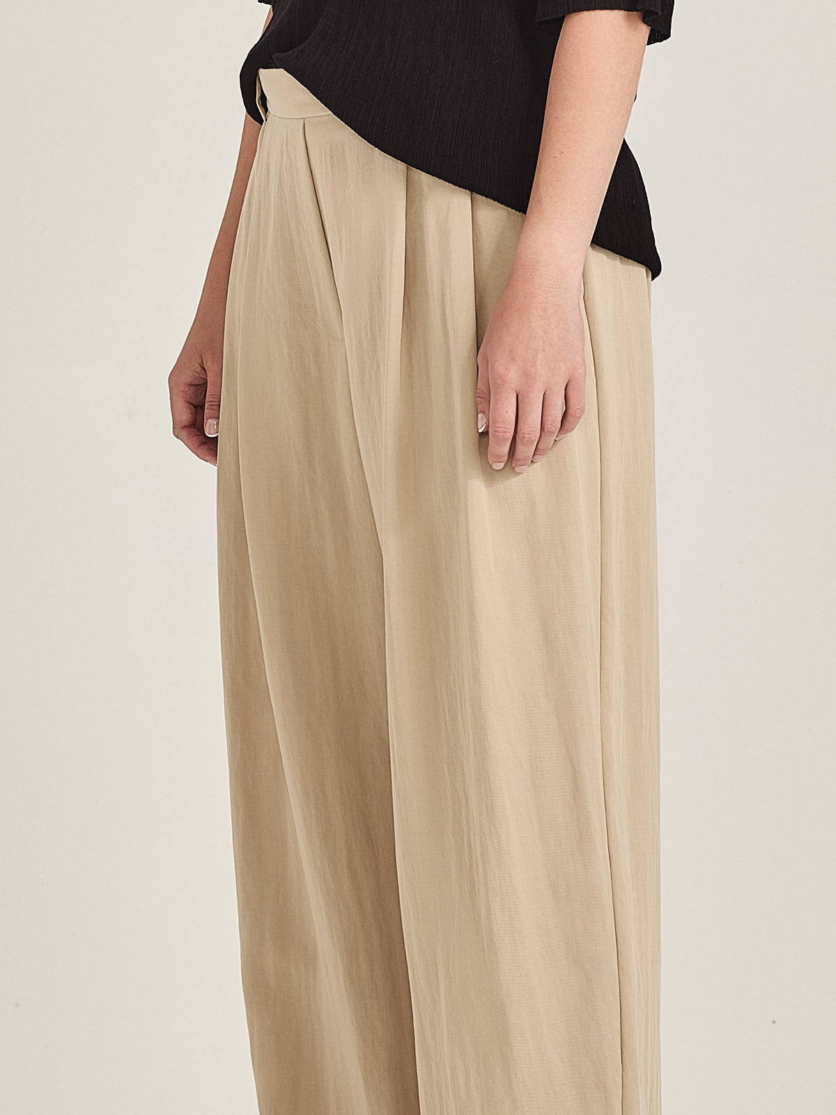 Caroline Sills Brodie Pleat Pant