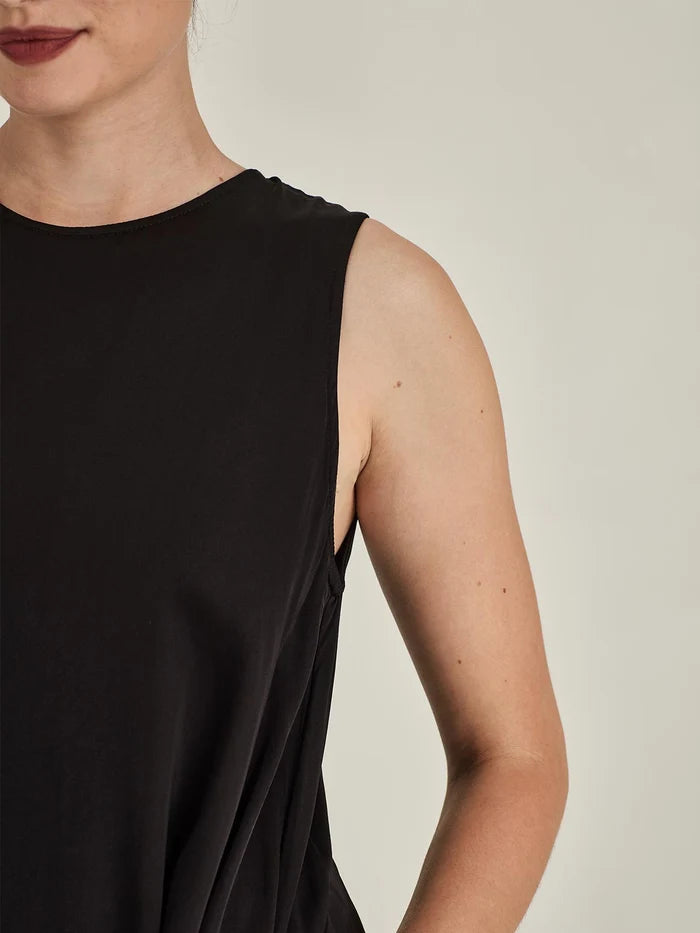 Caroline Sills Dakota Satin Dress