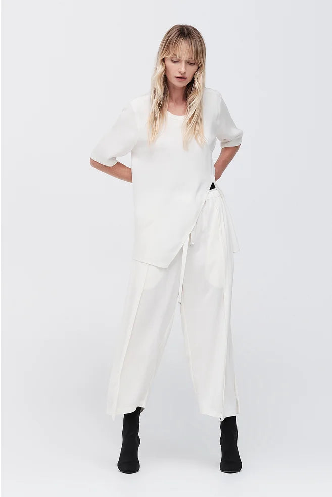 Taylor Outline Top Ivory