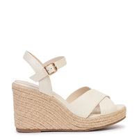 Kathryn Wilson Gisele Wedge