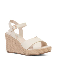 Kathryn Wilson Gisele Wedge