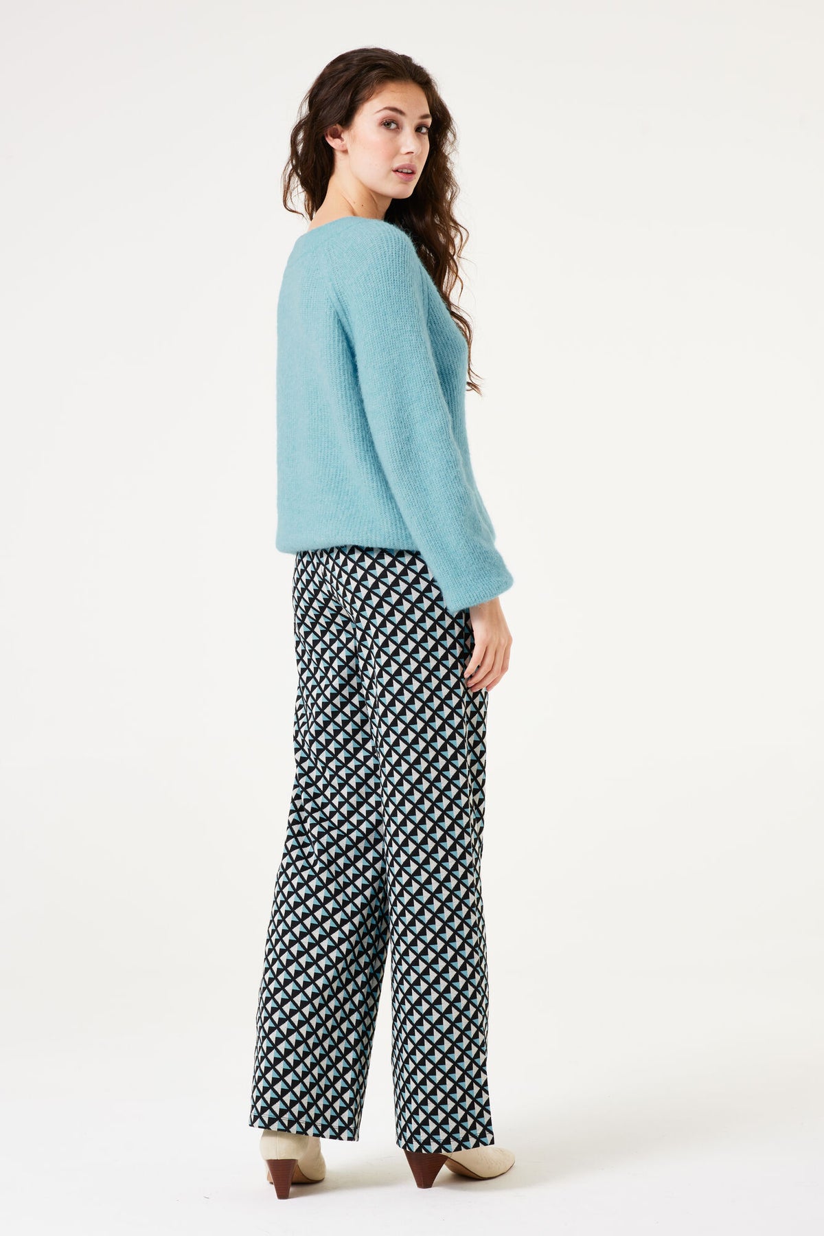 Garcia V Neck Jumper