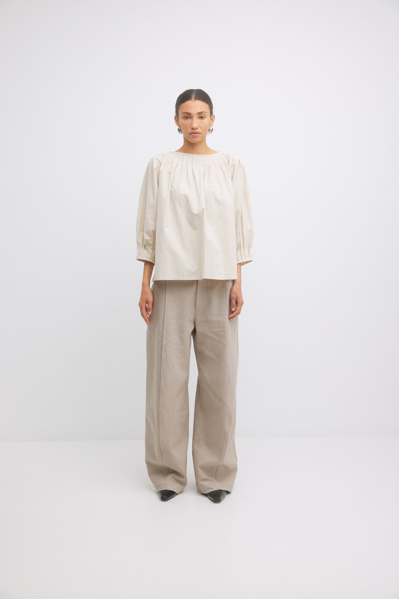 Gregory Pedro Top