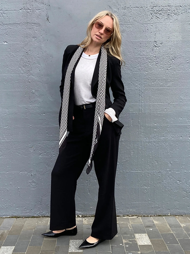 Dark Hampton The Hunter Cashmere Modal Scarf