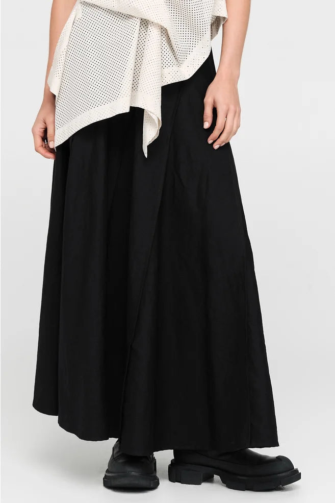 Taylor Interval Skirt