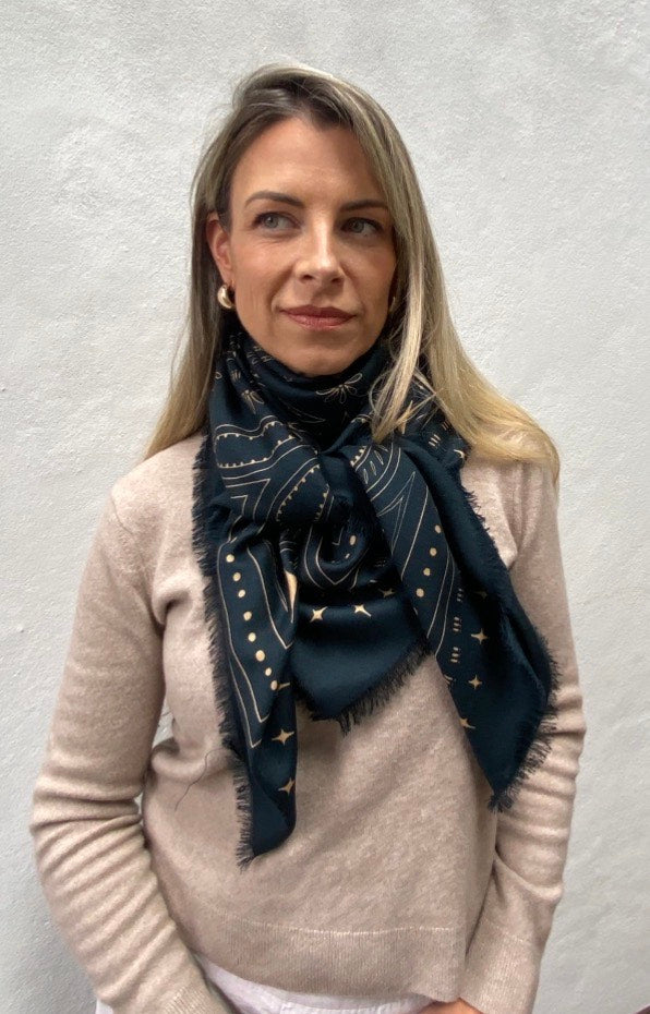Dark Hampton The Quin Wool Silk Scarf