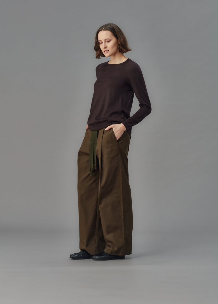Standard Issue Swing Sweater Umber