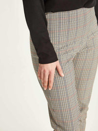 Sills Acorn Check Cuffed Hepburn