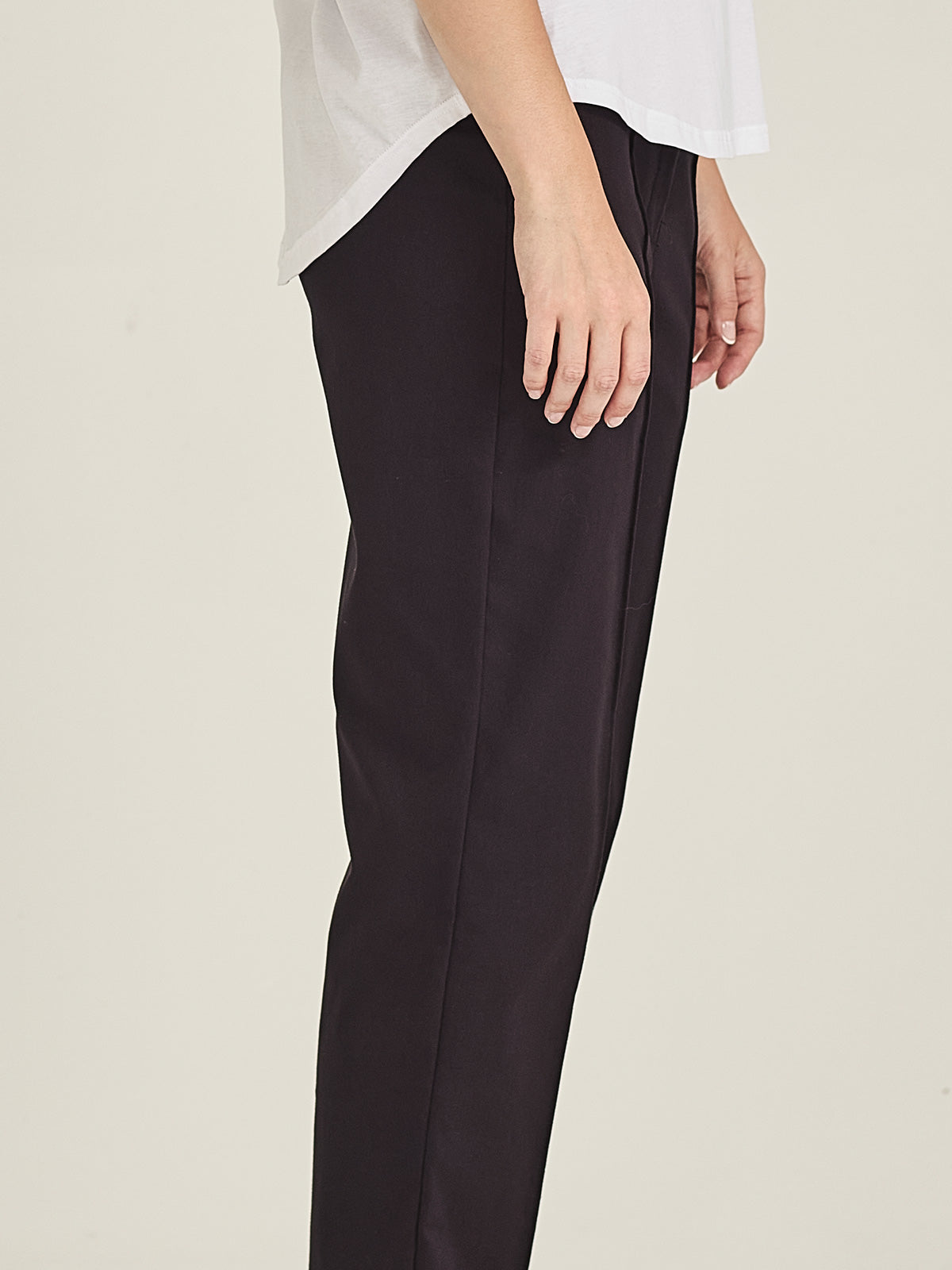 Sills Audrey Cigarette Pant Navy