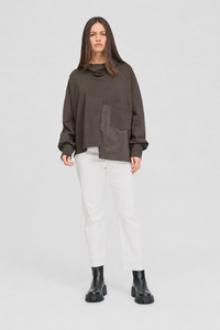 Taylor Pocket Sweat Pinecone