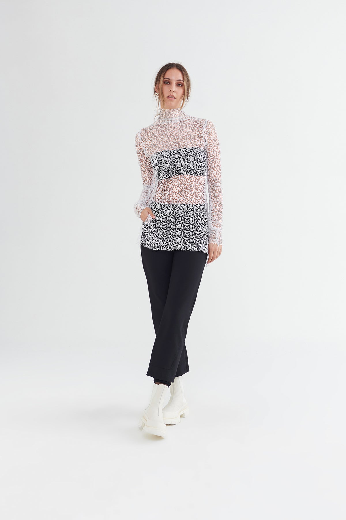 Taylor Undone Tunic Ivory Molecule Mesh